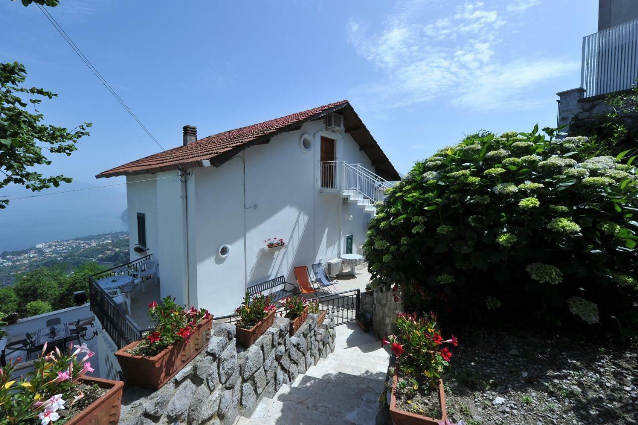 Villa Walter Соренто Екстериор снимка