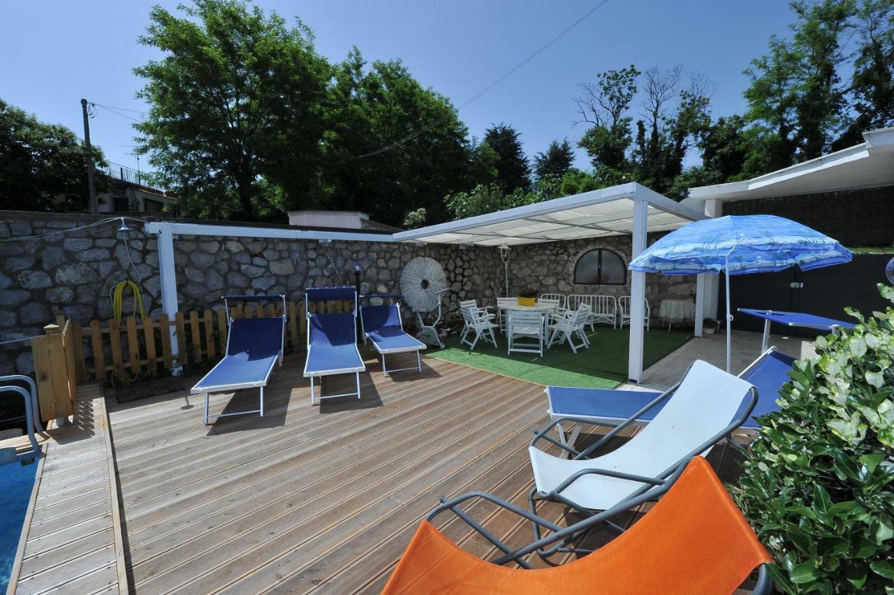 Villa Walter Соренто Екстериор снимка