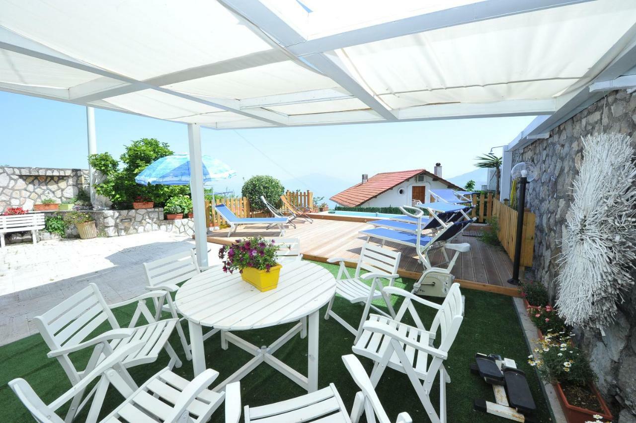 Villa Walter Соренто Екстериор снимка